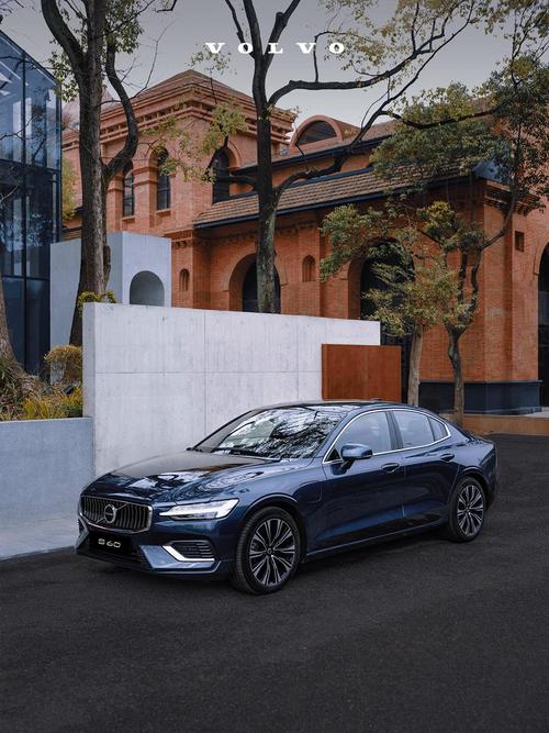 沃尔沃s60裸车价多少 沃尔沃s60多少钱一辆2020落地价格