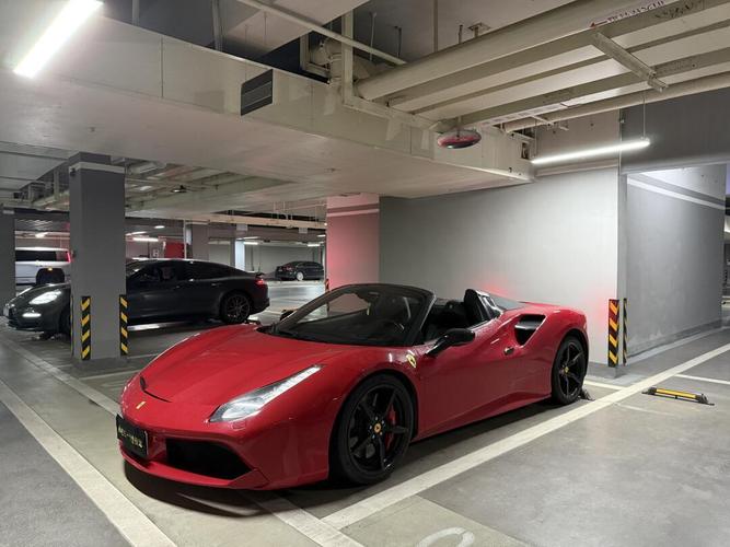 法拉利488敞篷版价格的简单介绍