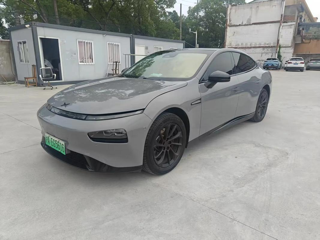 小鹏p7电池换一次多少万,小鹏p7寿命一般几年