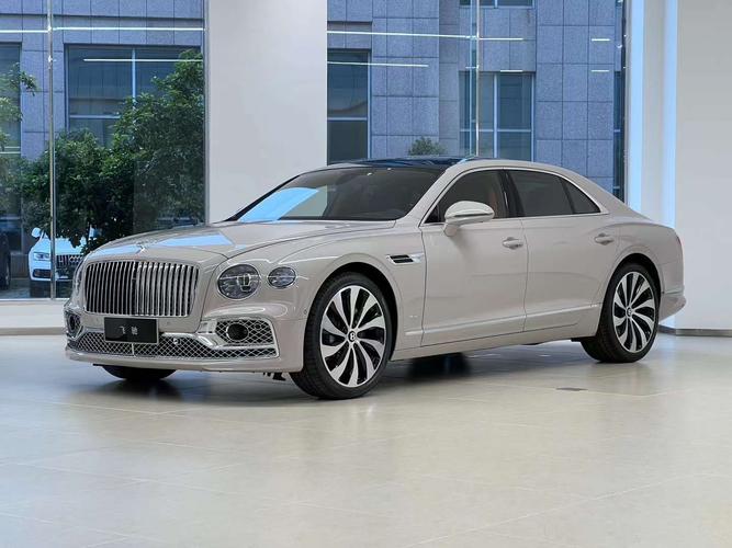 500万宾利租一天多少钱 大概租宾利一天多少钱