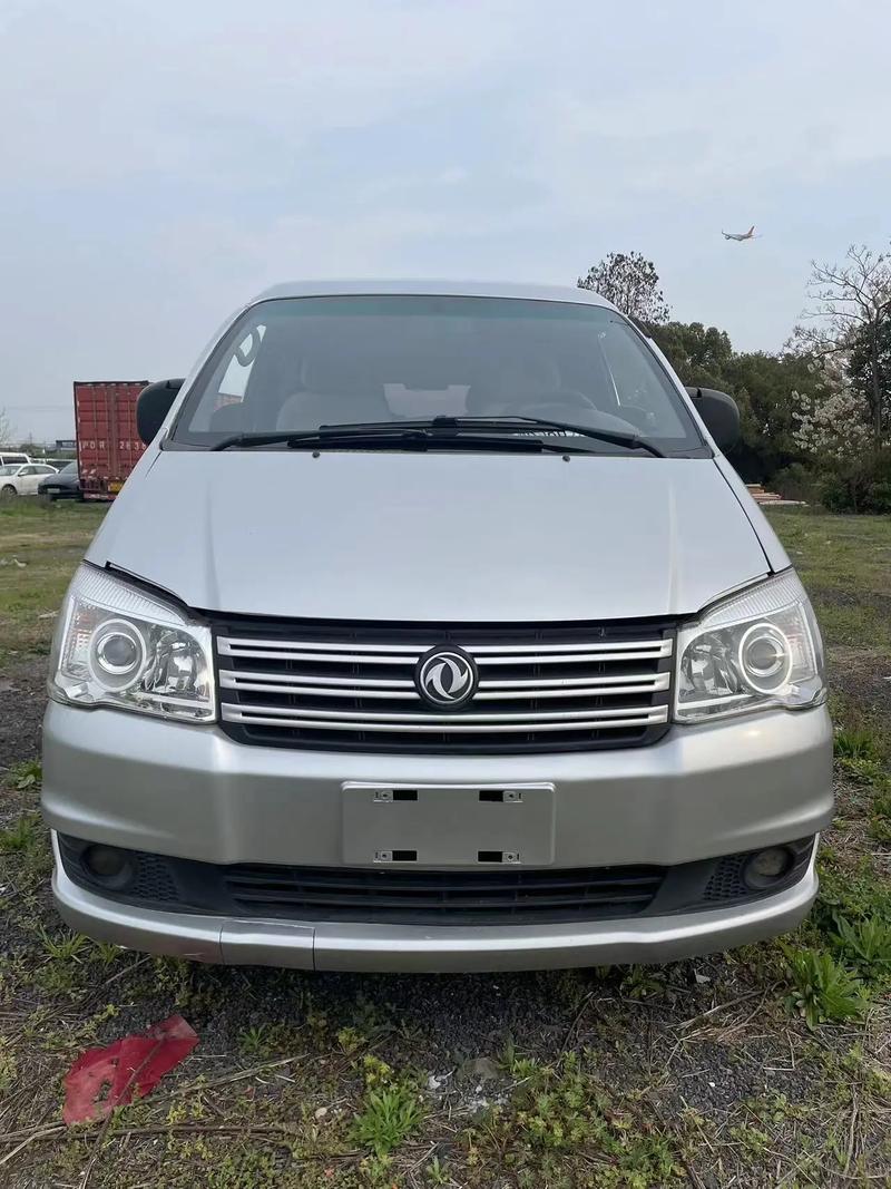 东风风行菱智v3有几种颜色(东风风行菱智m3有几种颜色)