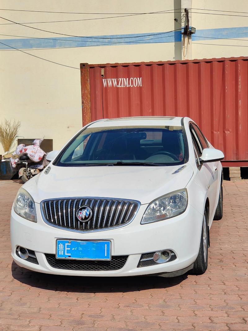 英朗gt2013款怎么样(英朗gt2013款多少钱)