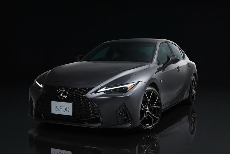 雷克萨斯is两门轿跑(试驾雷克萨斯is)