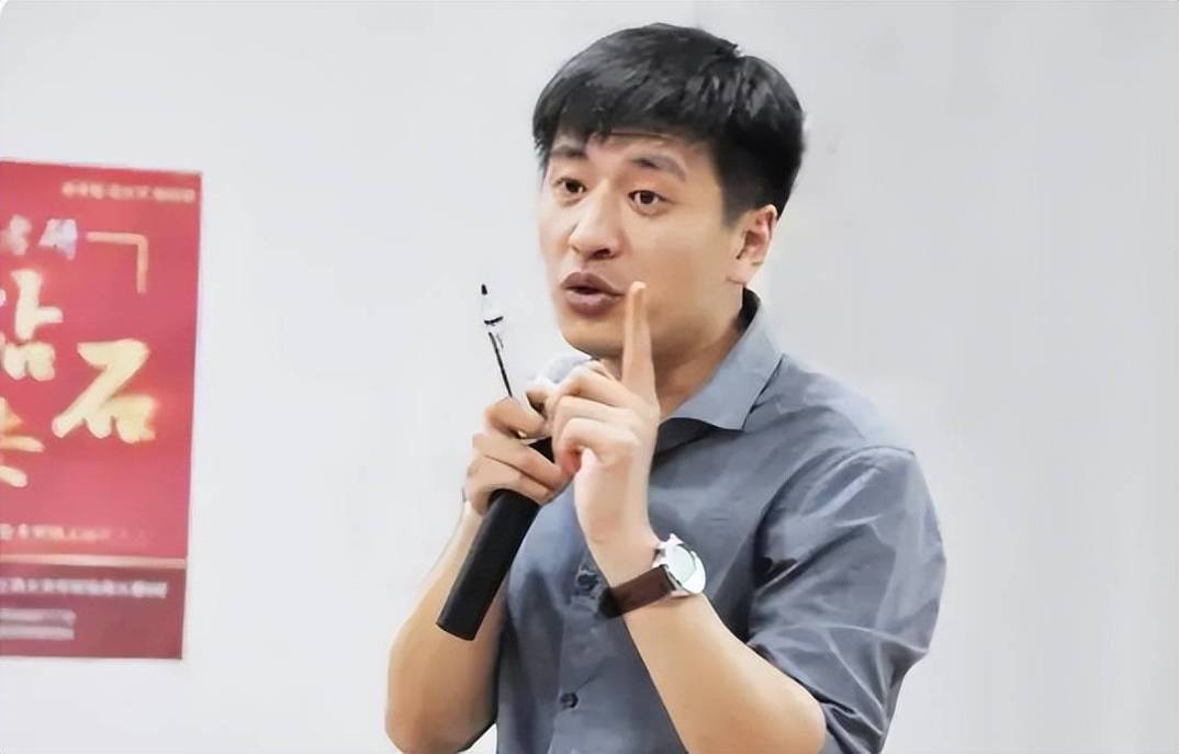 张雪峰谈美术生就业前景/张雪峰说美术生最吃香的专业