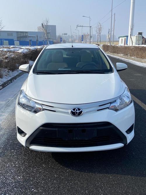 丰田威驰标志图片 一汽丰田威驰标志