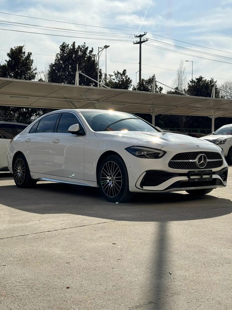 奔驰c级致命缺点(奔驰c级的缺点和优点)